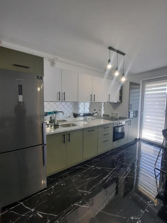 Apartament Coco Бая Маре Екстериор снимка