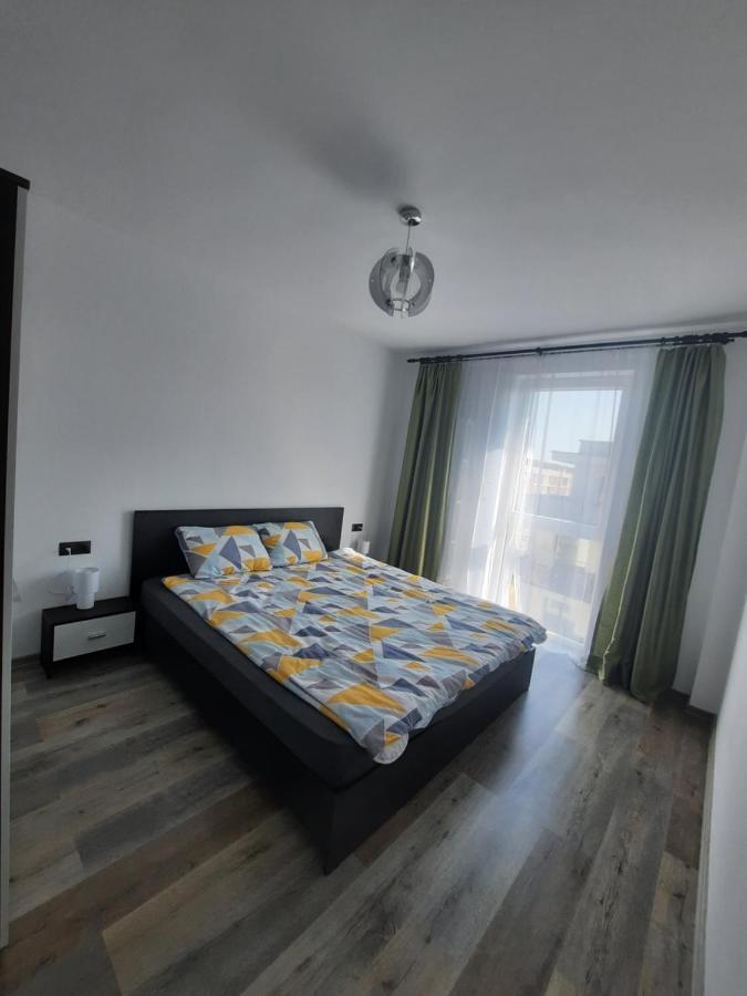 Apartament Coco Бая Маре Екстериор снимка